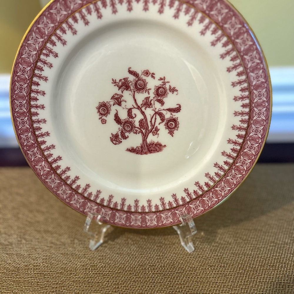 Vintage Theodore Haviland -  Crimson Cambridge  Design Dinner Plate, gold trim,